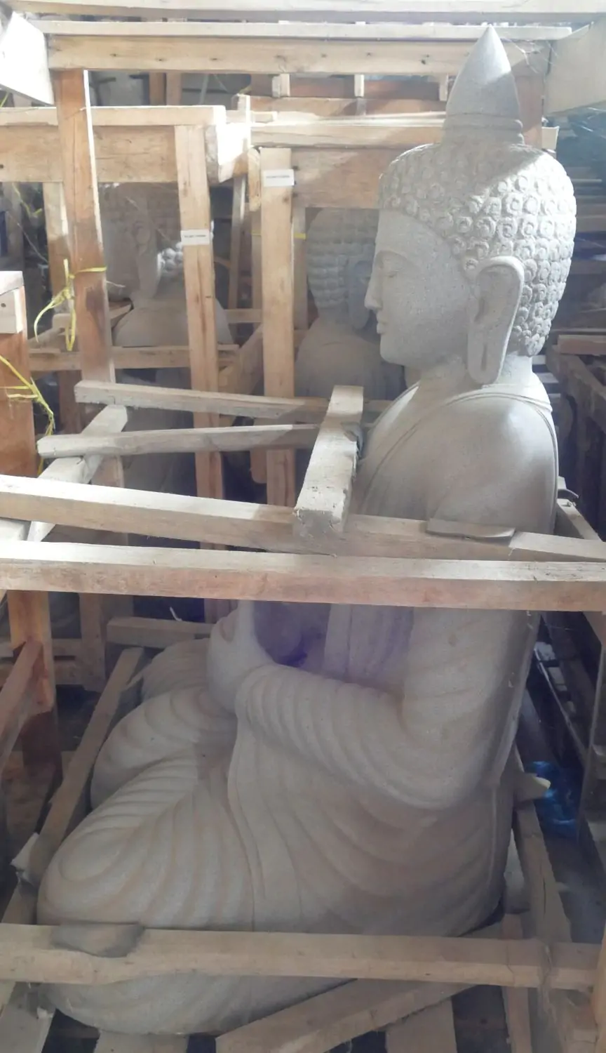  Product image 3 of the product “Seated Buddha, Thai inspired, 115cm high. Riverstone grey ”